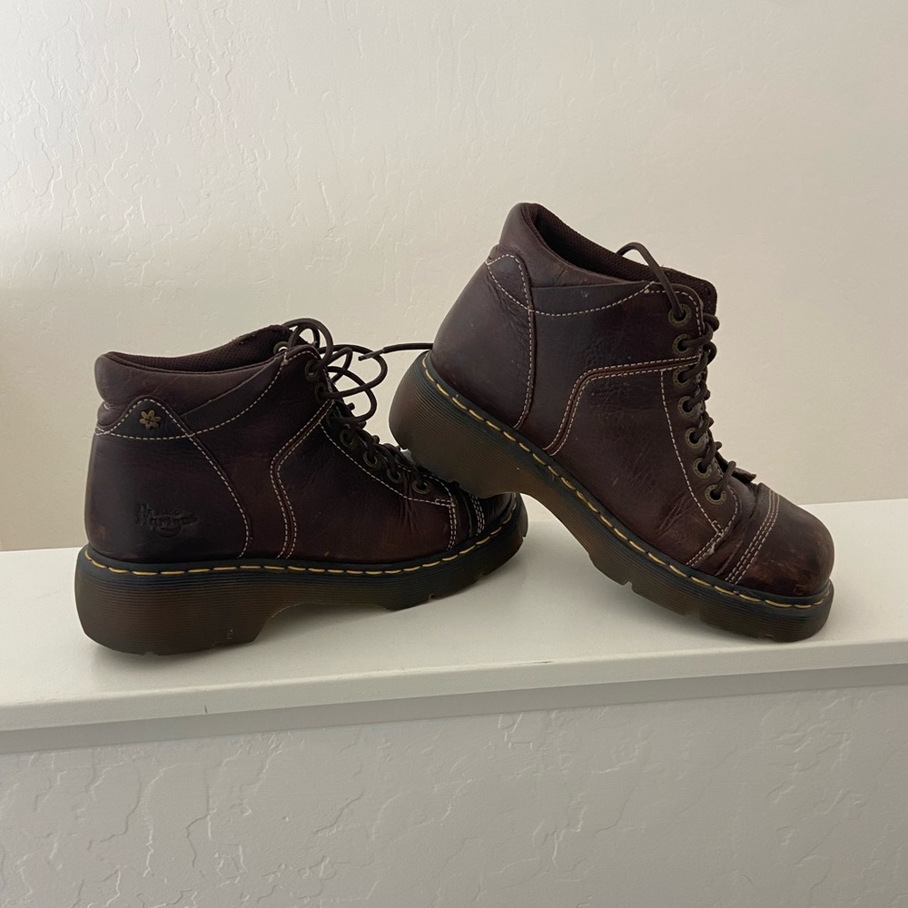 Dr. Martens Yolanda Boots